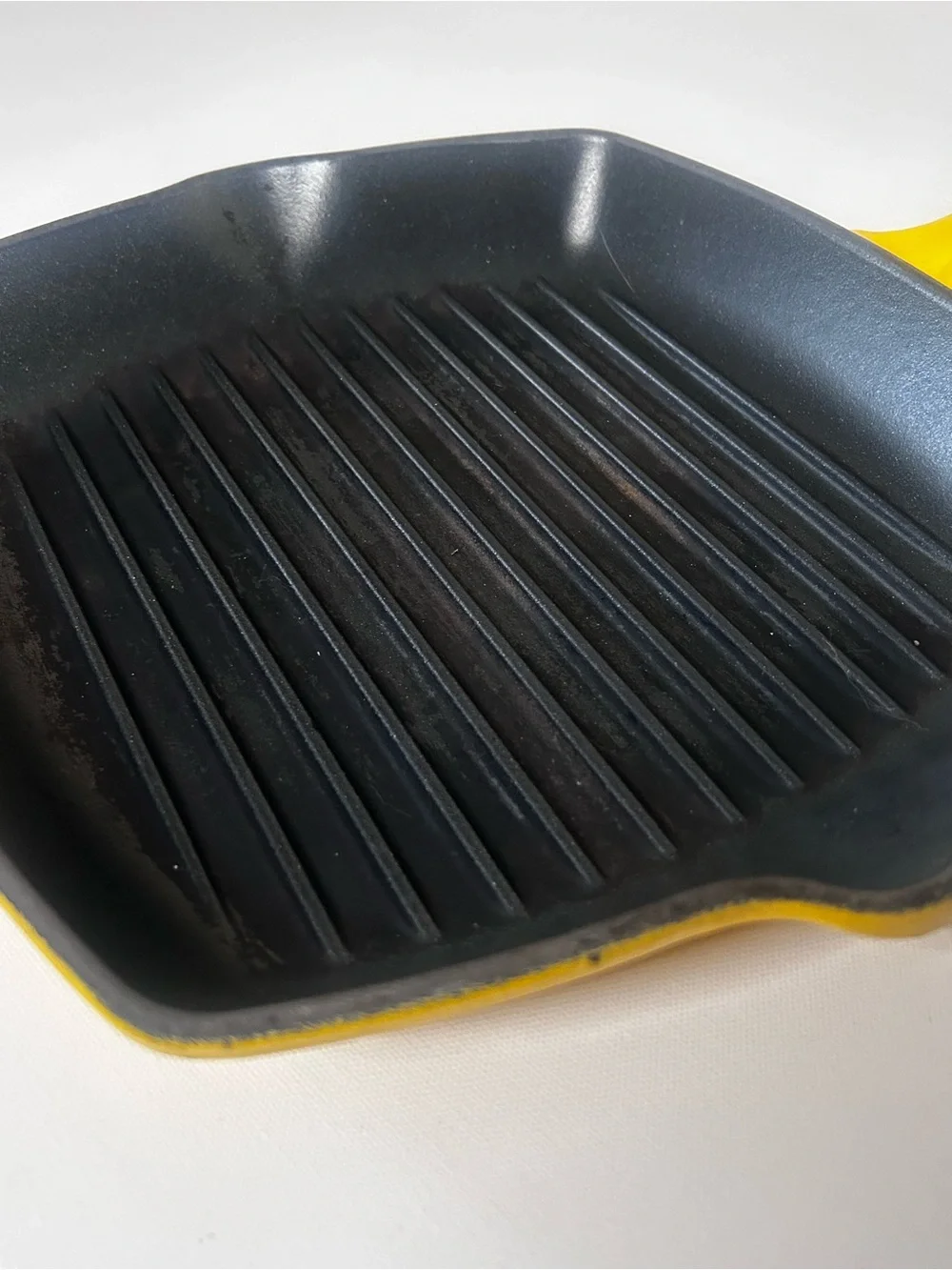 LE CREUSET Grill Pan Yellow Enameled Cast Iron Square 9 inch with Handle Slillet